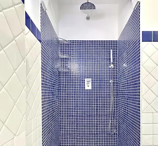 La Corallina Apartment *